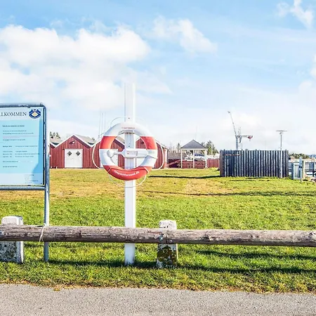 9 Person In H Jslev * Højslev